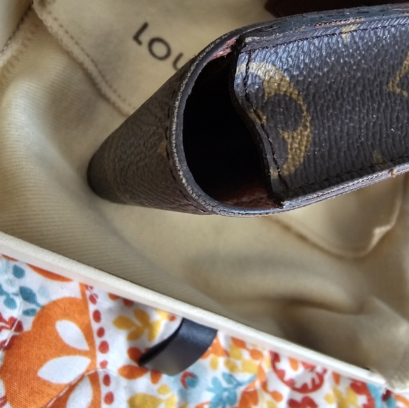 Louis Vuitton Monogram Cigarette Case - Picture 7 of 11